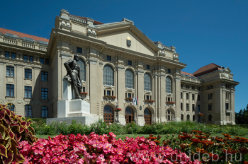 Đại Học Debrecen Đạt Số Lượng Tân Sinh Viên Kỷ Lục Trong Năm Học 2025-2026