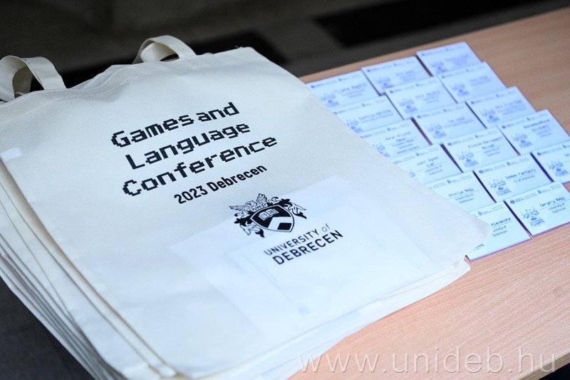Khoa Nhân văn Đại học Debrecen tổ chức Hội thảo quốc tế về Trò chơi và Ngôn ngữ
