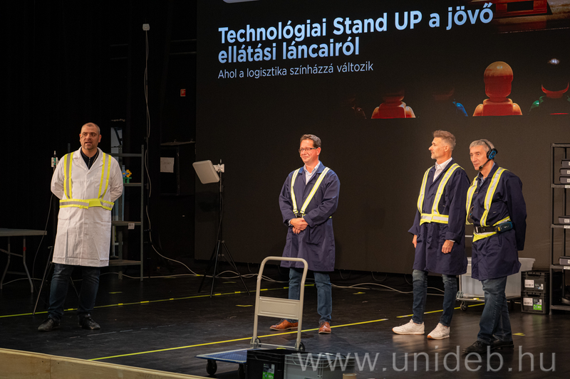 Trải Nghiệm Chuyển Đổi Số Qua Sự Kiện “Technológiai Stand Up” Tại Đại Học Debrecen